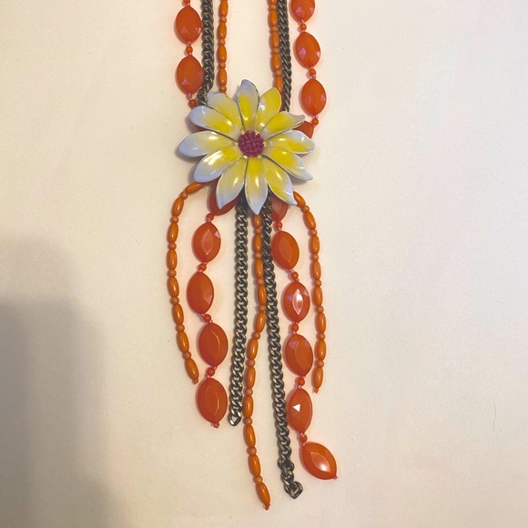 Lucky Brand flower long necklace - Picture 3 of 4